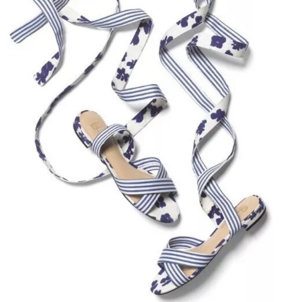 BNWB Cabi Lace Up Sandal Tie Ballet